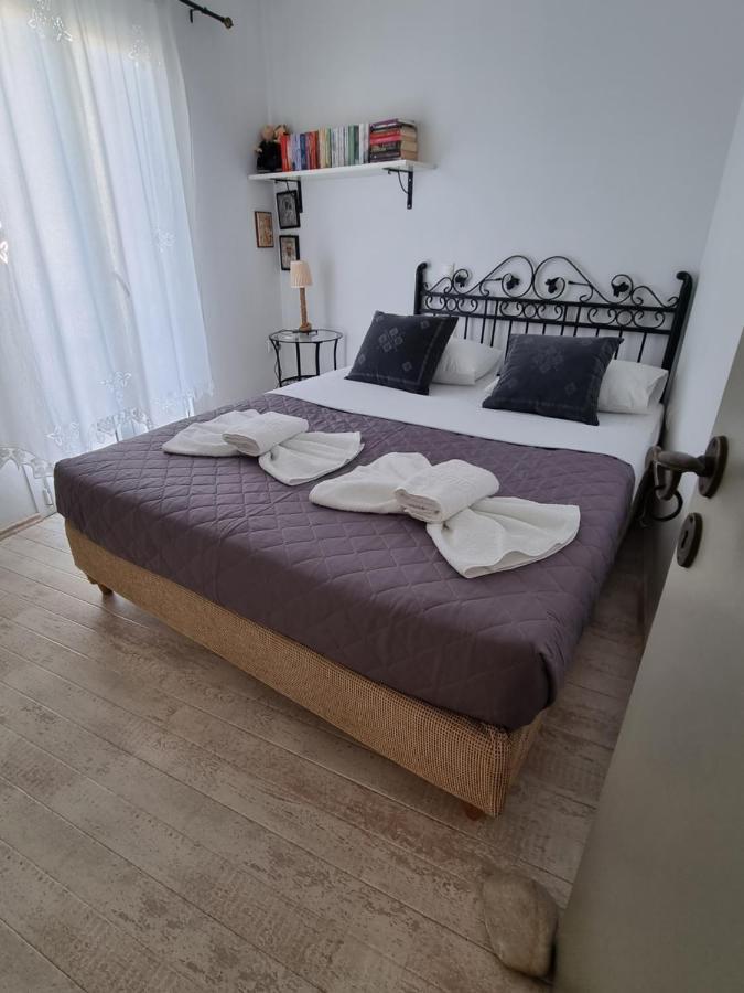 Hara’s Villa in Naousa , Paros Esterno foto
