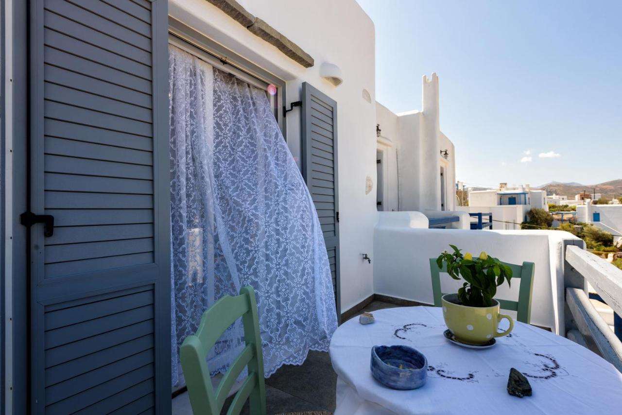 Hara’s Villa in Naousa , Paros Esterno foto