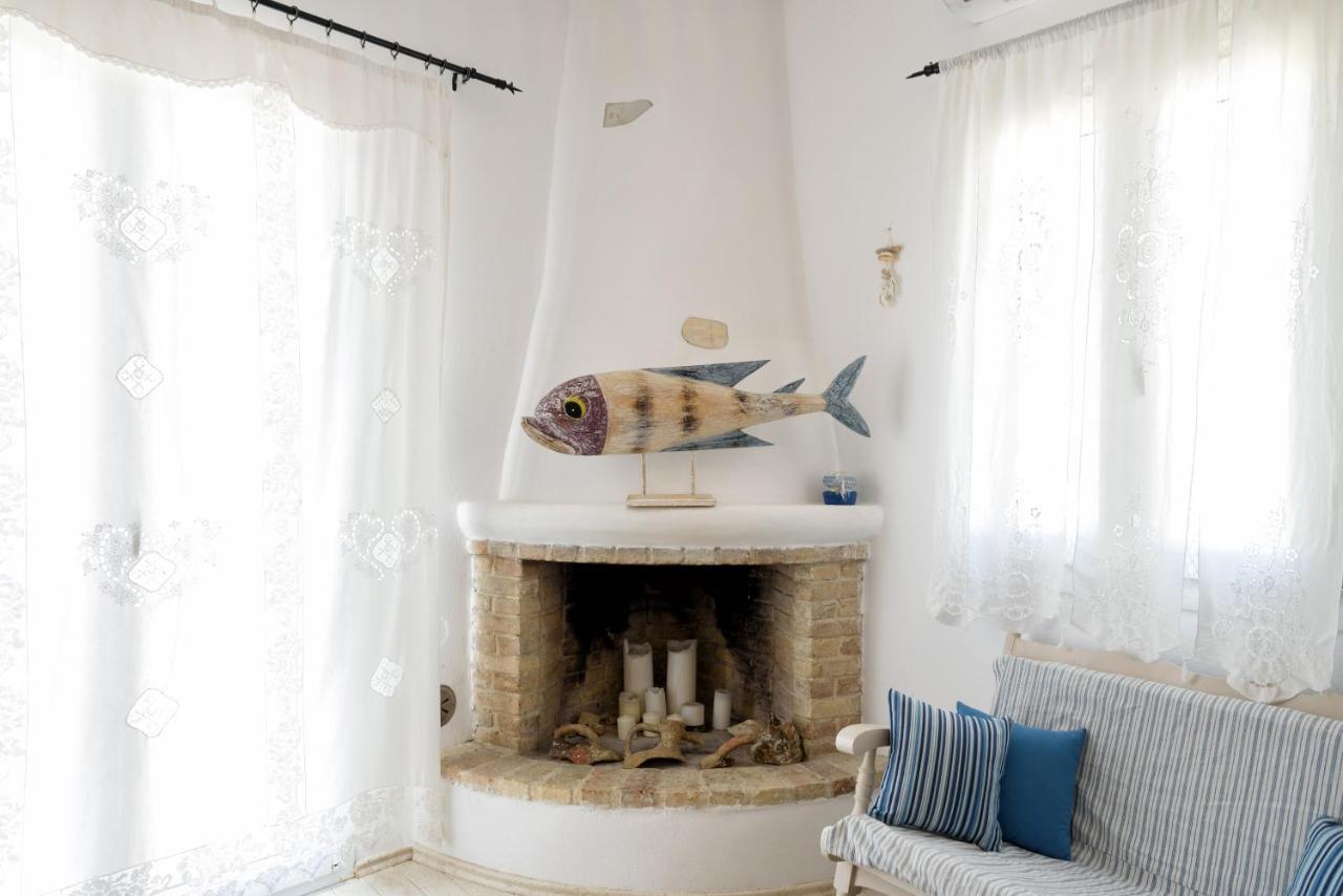 Hara’s Villa in Naousa , Paros Esterno foto