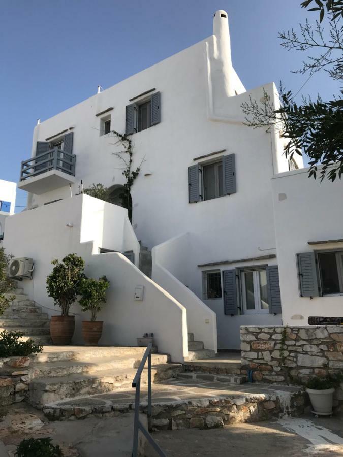 Hara’s Villa in Naousa , Paros Esterno foto